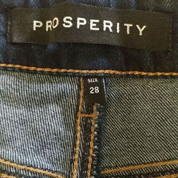 Prosperity Shorts  - Picture 3 of 4